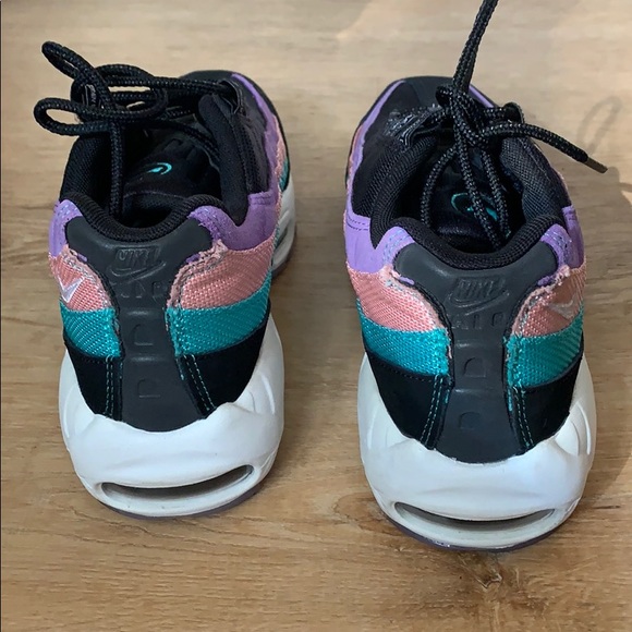 Nike Air Max 95 Have A Nike Day Sneakers 8 - Picture 5 of 6